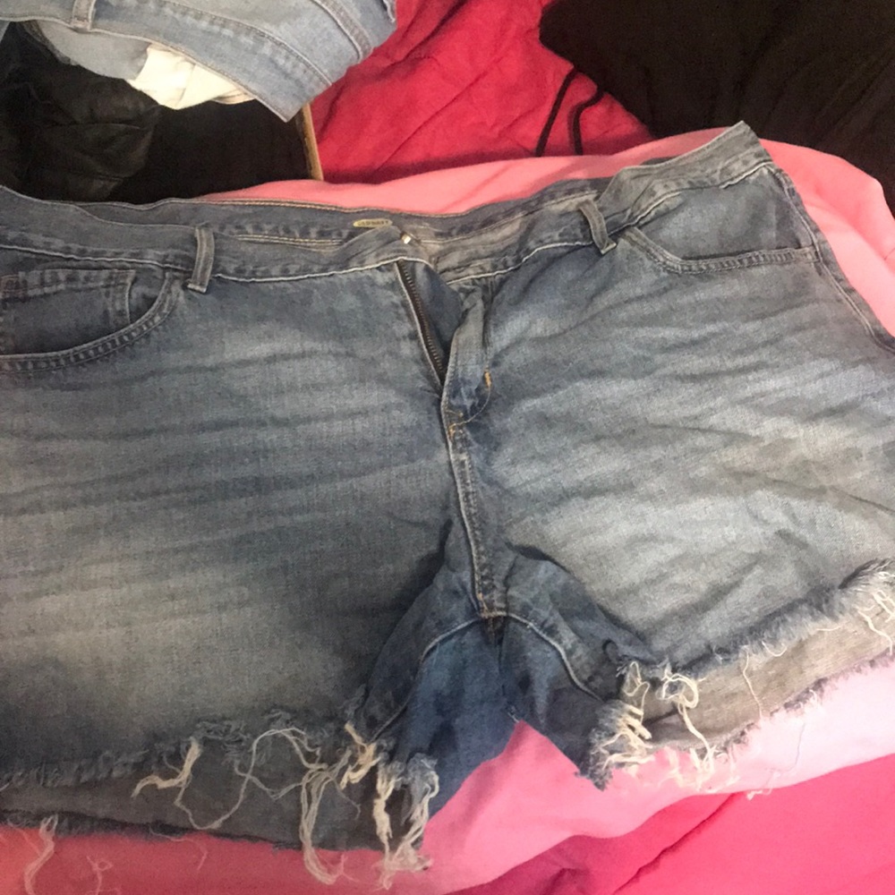 Distressed shorts